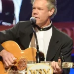 cropped-Country-Music-Star-Randy-Travis-Reveals-Life-Changing-Health-Diagnosis-1